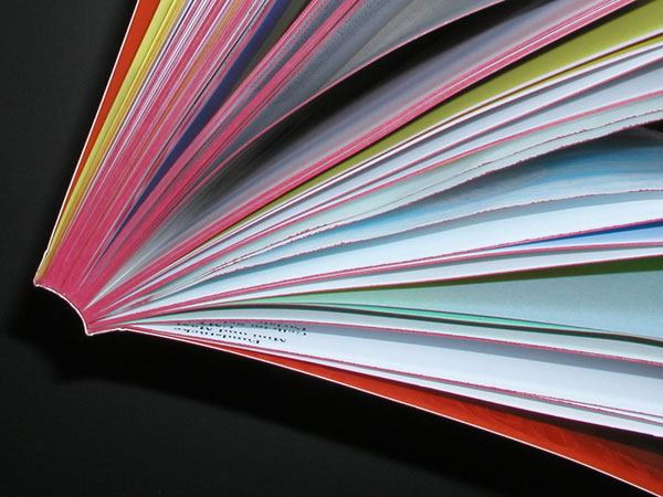 Buch "380-760 nm"